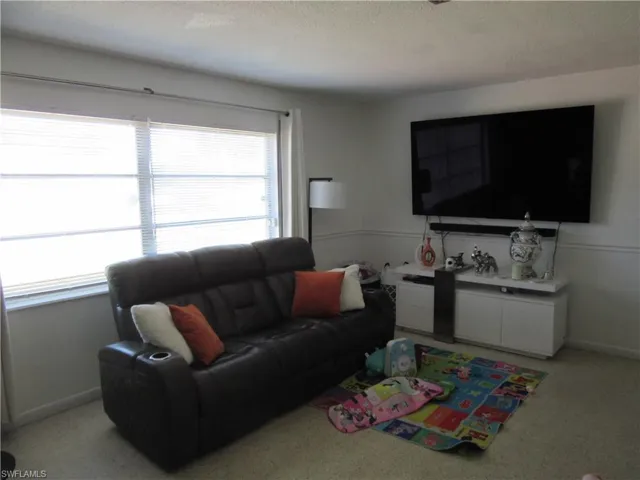 1508 Grandale ST, LEHIGH ACRES FL 33936