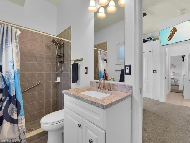 Guest Suite Bath