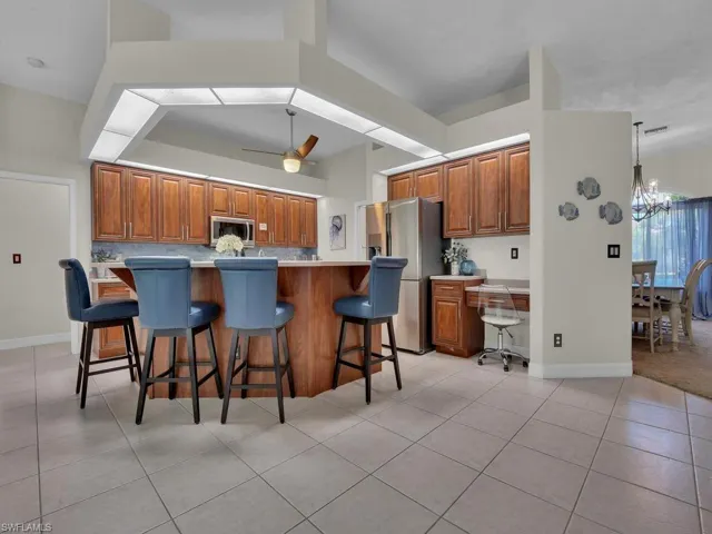 Fantastic Layout - All New Kitchen Appliances