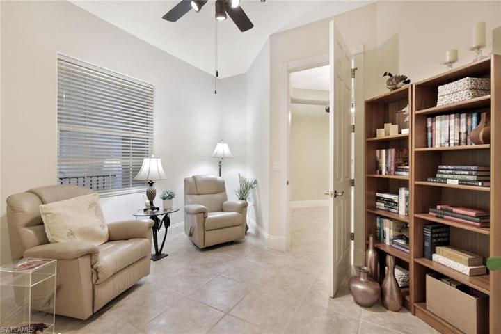 Off front foyer