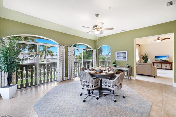 Family room, flex space or Florida Room