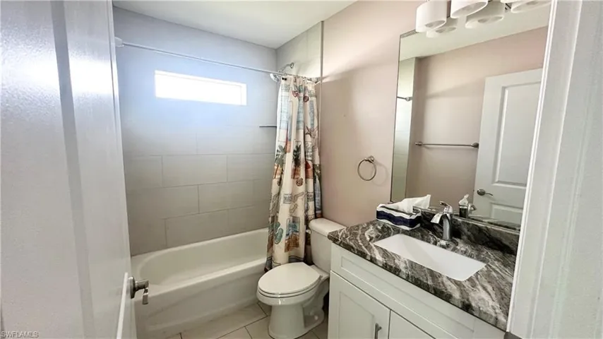 1306 Sw 19th Ln, Cape Coral, Florida 33991