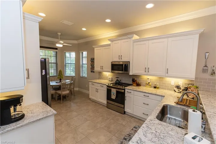 11593 Lakewood Preserve Pl, Fort Myers, Florida 33913
