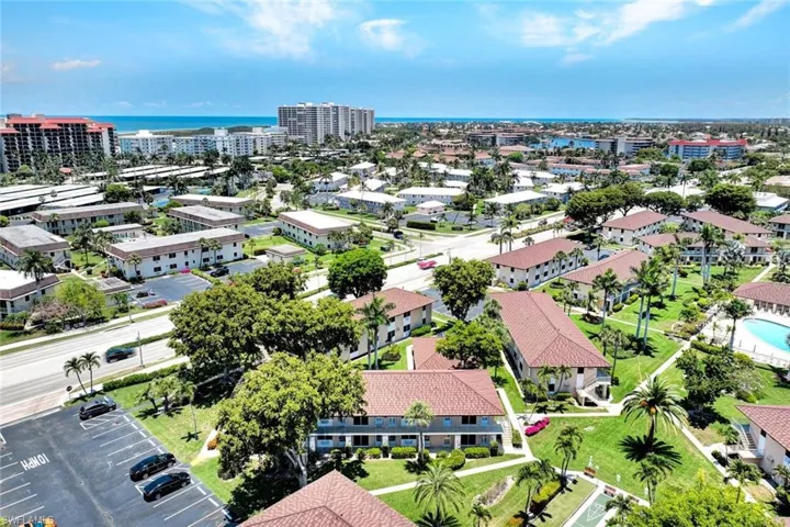 View of birds eye view of property