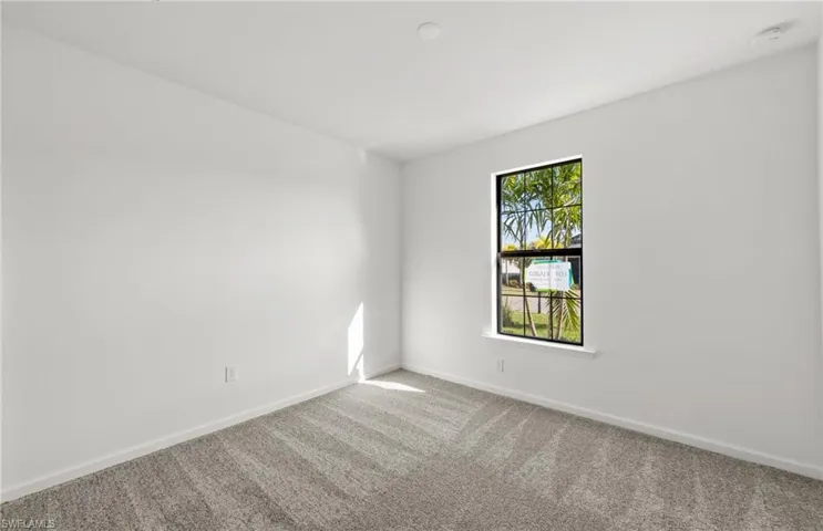 3922 E Hampton Cir, Alva, Florida 33920