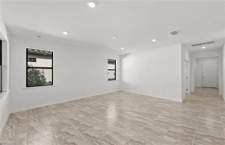 3922 E Hampton Cir, Alva, Florida 33920