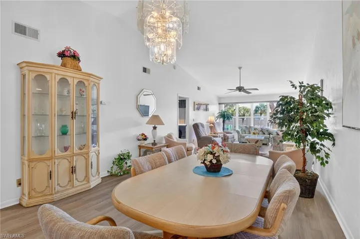 4210 Looking Glass Ln 4210, Naples, Florida 34112