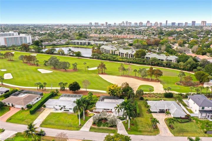 aerial view depicts how close you are to the gulf!