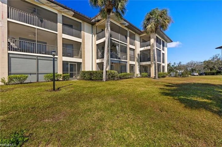 View of apartment building / complex