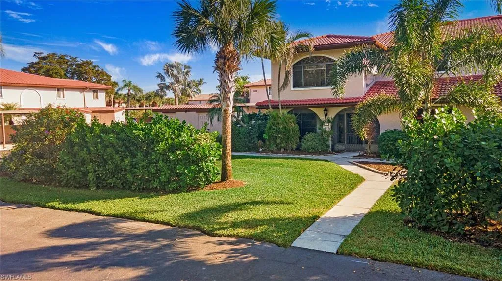 27830 Hacienda East BLVD, Bonita Springs, FL 34135,224102427
