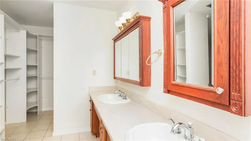 27830  Hacienda East  BLVD, Bonita Springs, FL 34135