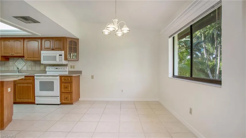 27830  Hacienda East  BLVD, Bonita Springs, FL 34135