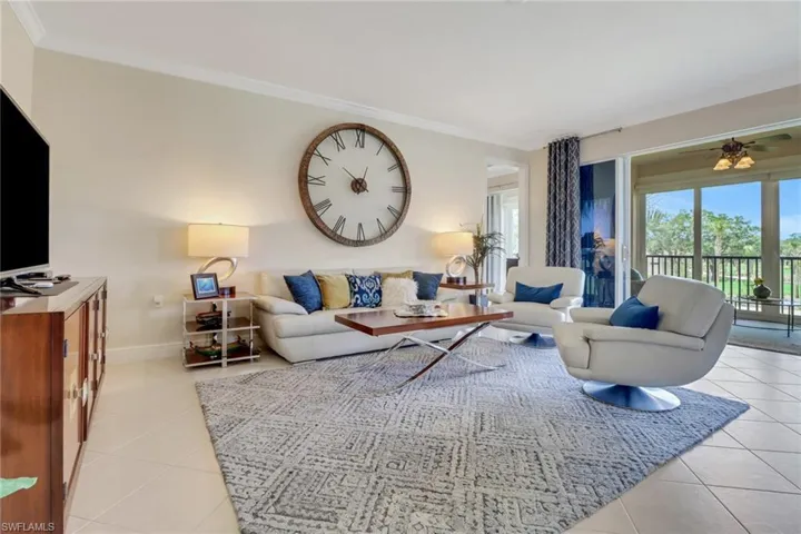 762  Regency Reserve  CIR, Naples, FL 34119
