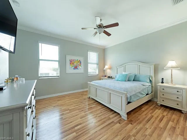2652  Blossom  WAY, Naples, FL 34120