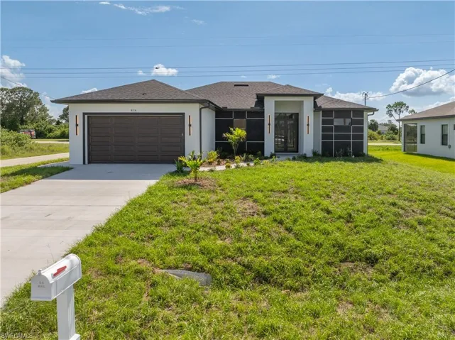 816 Floyd Ave S, Lehigh Acres, Florida 33976