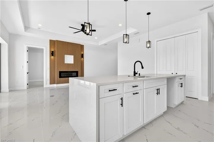 816 Floyd Ave S, Lehigh Acres, Florida 33976