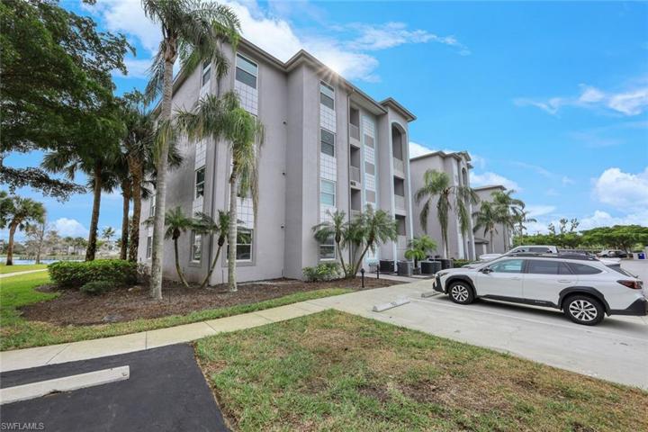 Building 9 at Heritage Pointe.