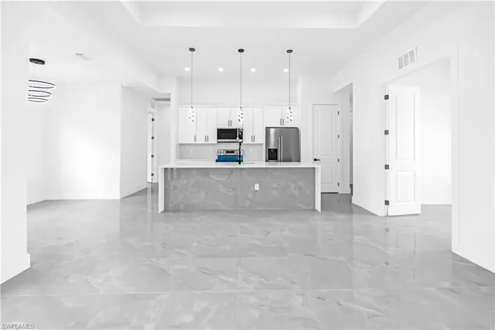 716 Connecticut Ln, Lehigh Acres, Florida 33936