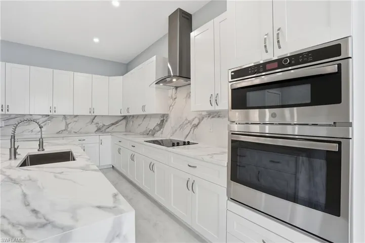 27659 Franklin St, Bonita Springs, Florida 34134