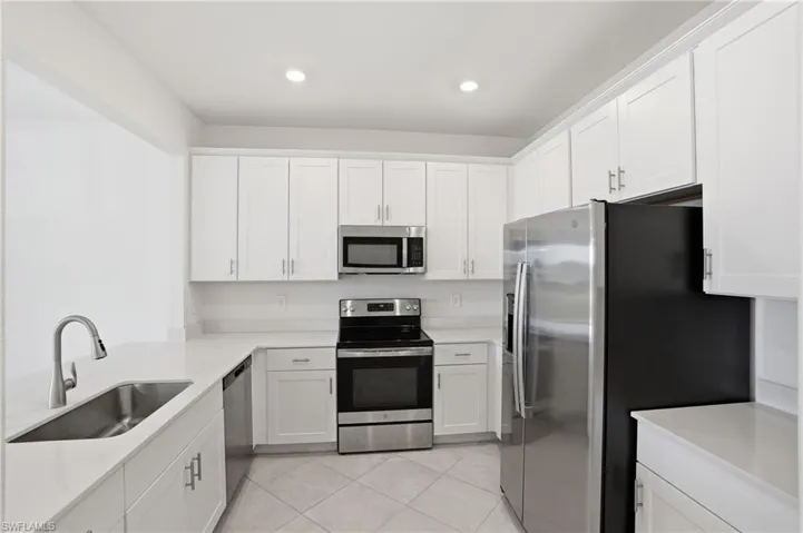 2935 Citrus St, Naples, Florida 34120