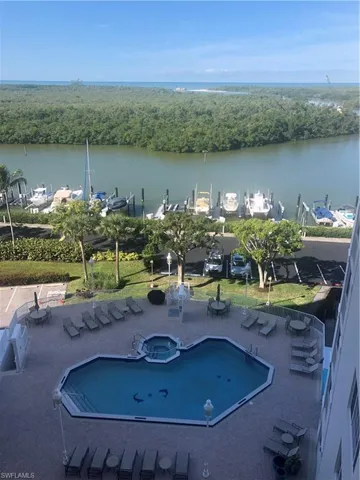 13105 Vanderbilt Dr 808, Naples, Florida 34110