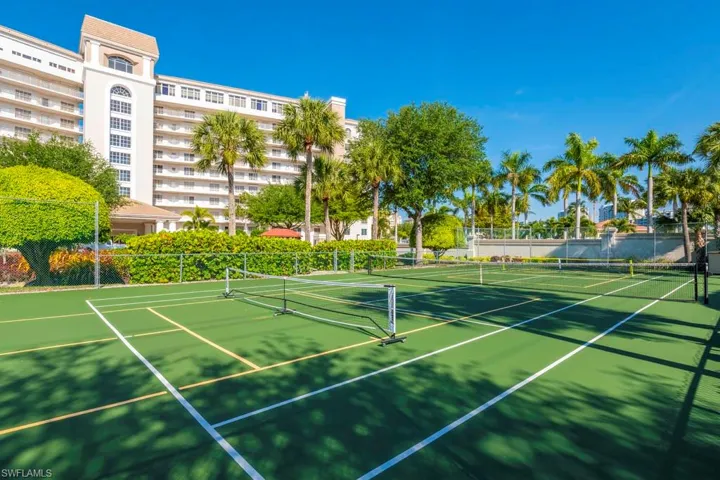 13105 Vanderbilt Dr 808, Naples, Florida 34110