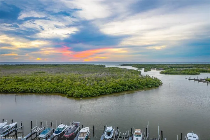 13105 Vanderbilt Dr 808, Naples, Florida 34110