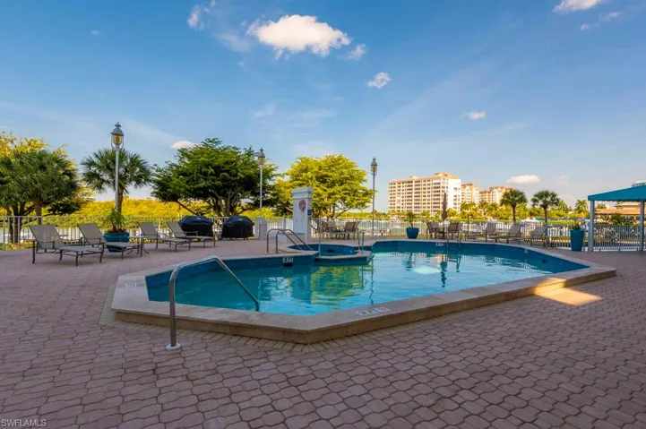 13105 Vanderbilt Dr 808, Naples, Florida 34110