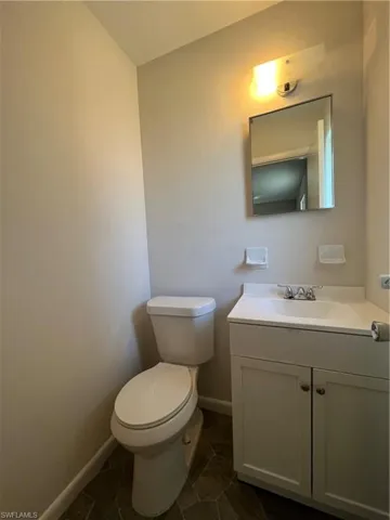 Master room half bath