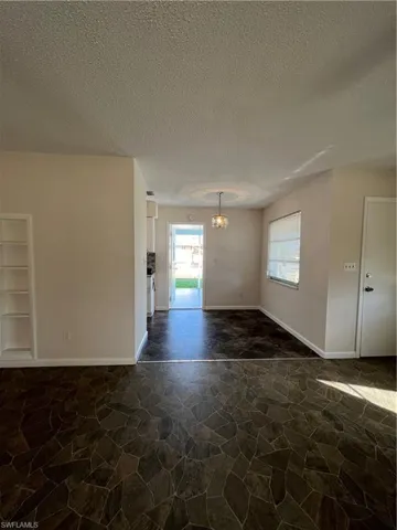 105 Alcala Ave, Lehigh Acres Fl 33936