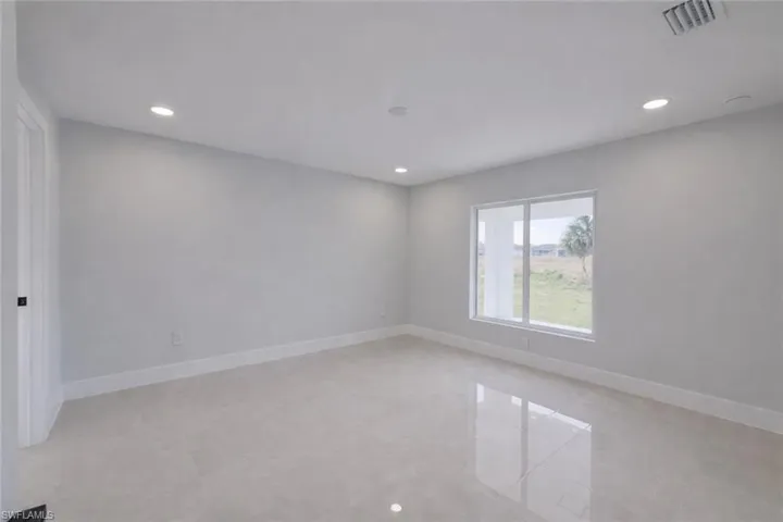4529_Spare room with recessed lighting and baseboards