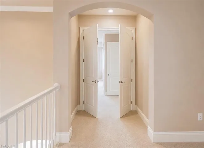 2915 Coco Lakes Dr, Naples, Florida 34105