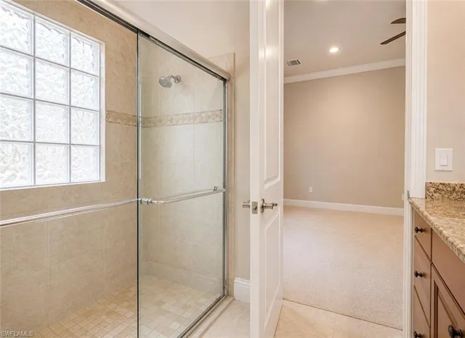 2915 Coco Lakes Dr, Naples, Florida 34105