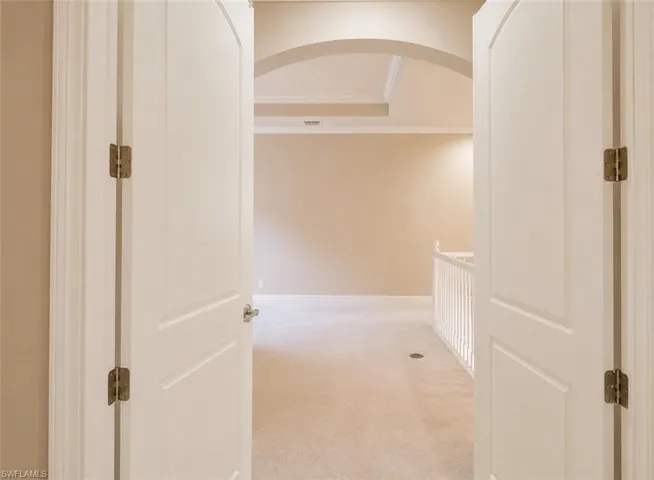 2915 Coco Lakes Dr, Naples, Florida 34105