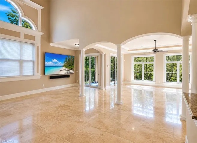 2915 Coco Lakes Dr, Naples, Florida 34105