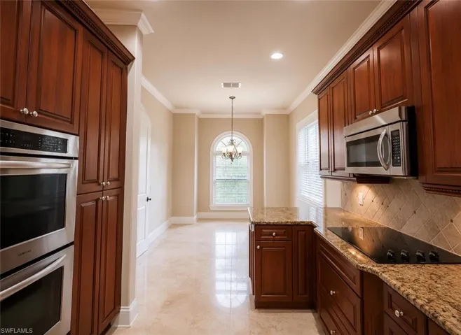 2915 Coco Lakes Dr, Naples, Florida 34105