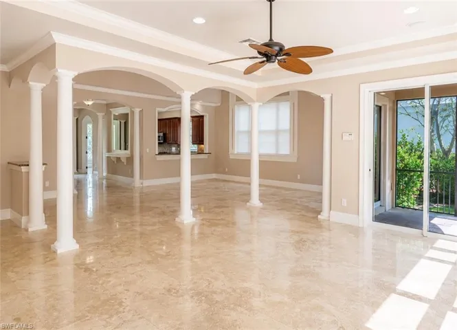 2915 Coco Lakes Dr, Naples, Florida 34105