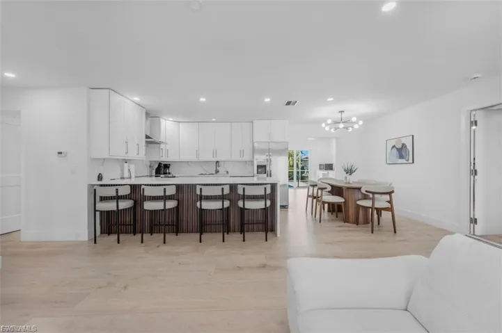 4625 Forest Glen Dr, North Fort Myers, Florida 33903
