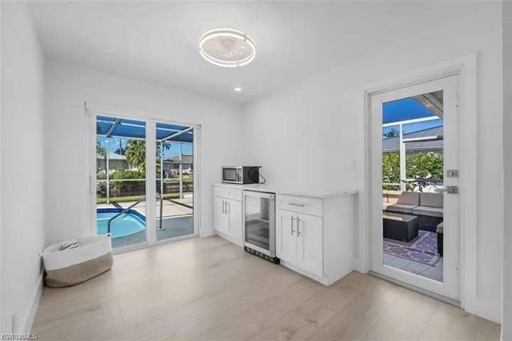 4625 Forest Glen Dr, North Fort Myers, Florida 33903