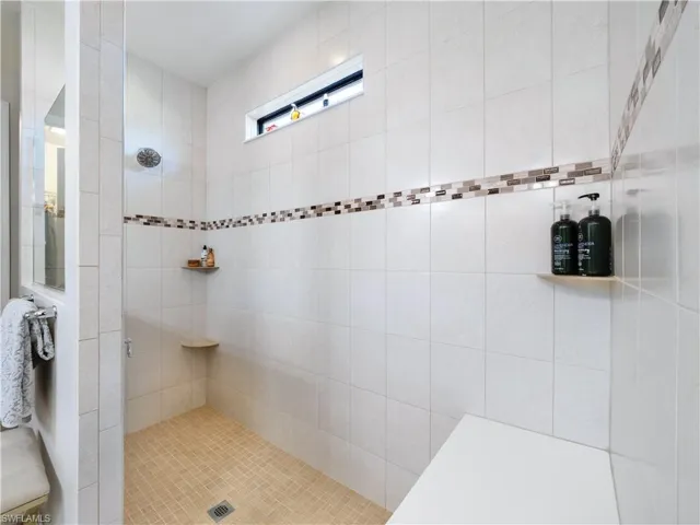 12651  Lonsdale  TER, Fort Myers, FL 33913