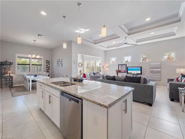 12651  Lonsdale  TER, Fort Myers, FL 33913
