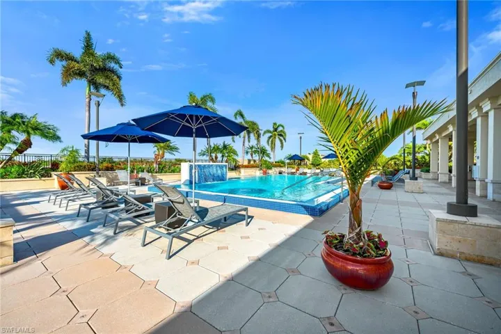 Beautiful Roof Top Pool Deck Area for the Residence