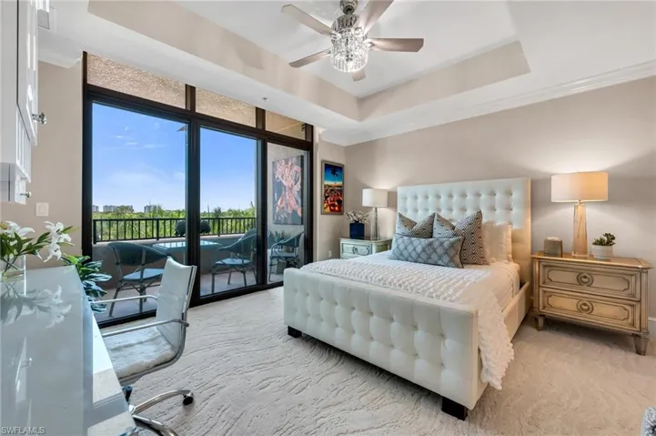 Guest Room with access to the Balcony