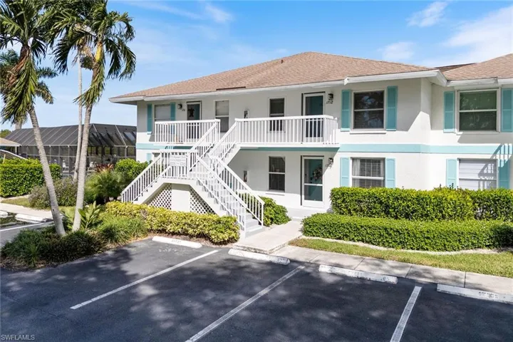 1375  Mainsail  DR, Naples, FL 34114