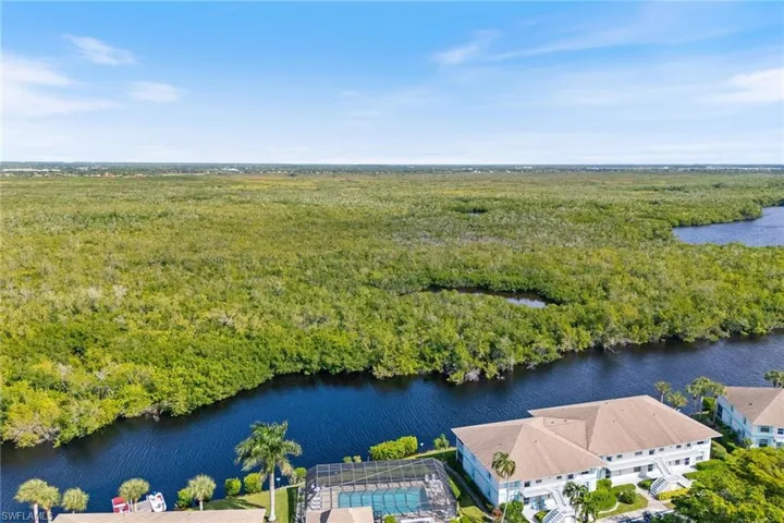 1375  Mainsail  DR, Naples, FL 34114