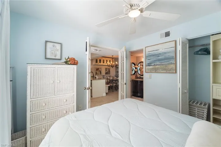 1375 Mainsail Dr 1702, Naples, Florida 34114