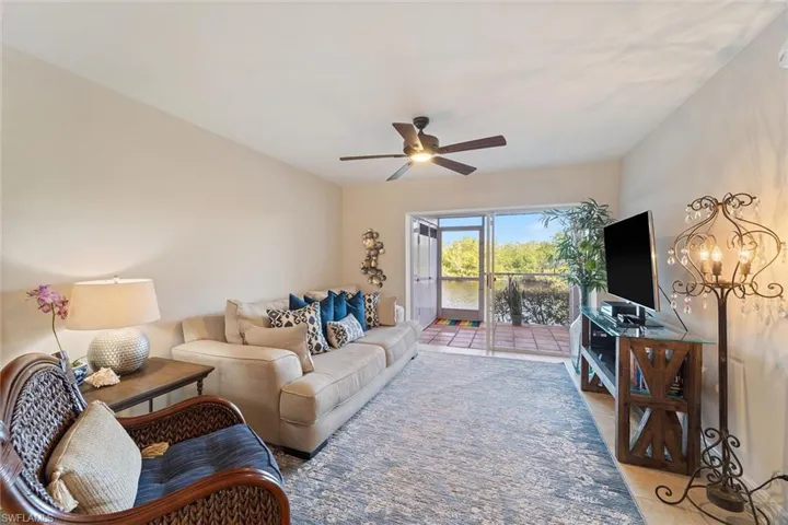 1375  Mainsail  DR, Naples, FL 34114