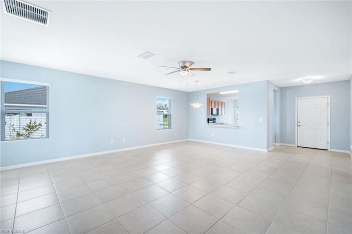 2114 SW 12th TER, CAPE CORAL FL 33991