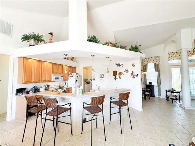 2219 SE 20th  AVE, Cape Coral, FL 33990