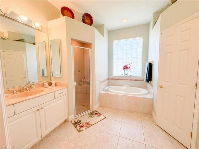 2219 SE 20th  AVE, Cape Coral, FL 33990